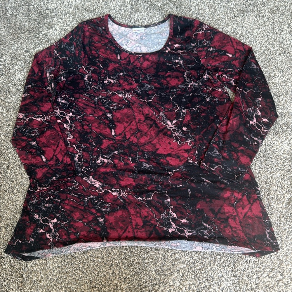 LuLaRoe Lynnae Top – Long Sleeve Scoop Neck Tee (XL)